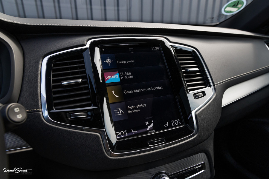 Volvo XC90 2.0 T8 Recharge AWD Plus Dark | Long Range | Zwenkbare trekhaak | Panorama dak | Adaptieve cruise | Harman Kardon | Memory |