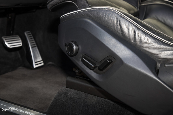 Volvo XC90 2.0 T8 Recharge AWD Plus Dark | Long Range | Zwenkbare trekhaak | Panorama dak | Adaptieve cruise | Harman Kardon | Memory |