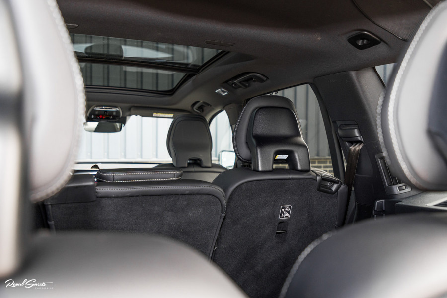 Volvo XC90 2.0 T8 Recharge AWD Plus Dark | Long Range | Zwenkbare trekhaak | Panorama dak | Adaptieve cruise | Harman Kardon | Memory |