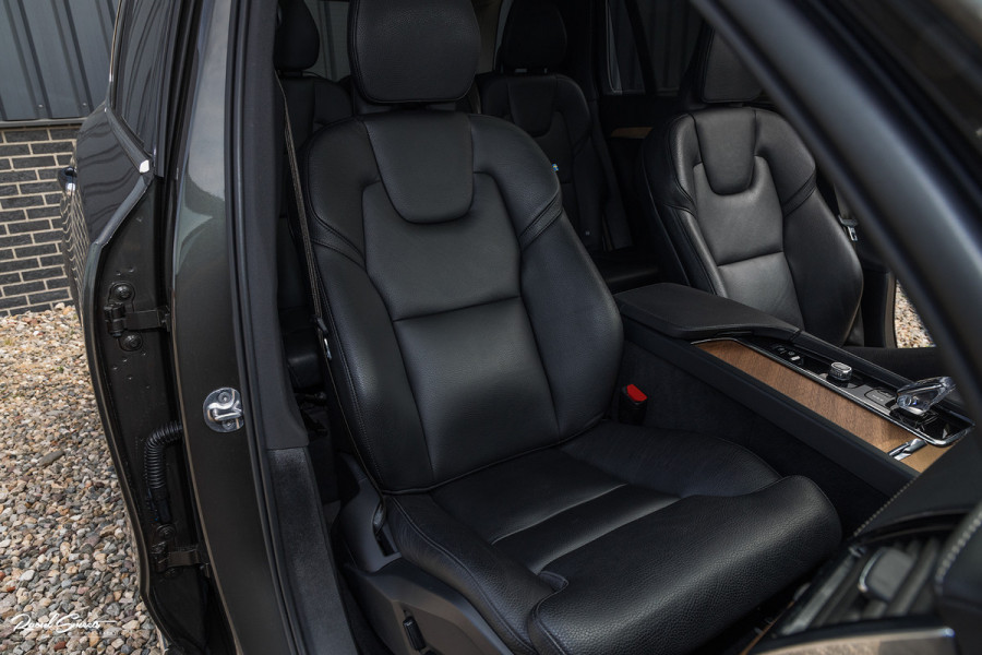 Volvo XC90 2.0 T8 Recharge AWD Plus Bright | Long Range | Zwenkbare trekhaak | Panorama dak | Harman Kardon | Adaptieve cruise | Memory |