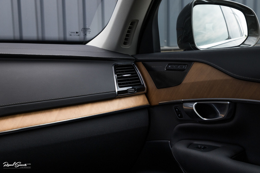 Volvo XC90 2.0 T8 Recharge AWD Plus Bright | Long Range | Zwenkbare trekhaak | Panorama dak | Harman Kardon | Adaptieve cruise | Memory |