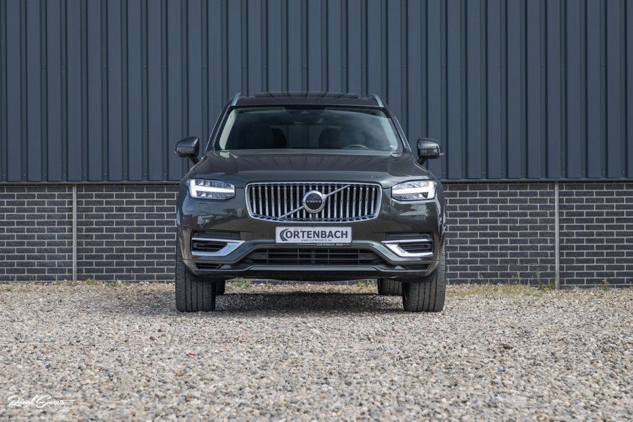 Volvo XC90 2.0 T8 Recharge AWD Plus Bright | Long Range | Zwenkbare trekhaak | Panorama dak | Harman Kardon | Adaptieve cruise | Memory |