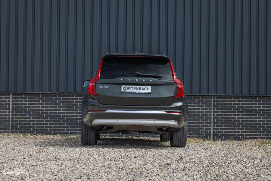 Volvo XC90 2.0 T8 Recharge AWD Plus Bright | Long Range | Zwenkbare trekhaak | Panorama dak | Harman Kardon | Adaptieve cruise | Memory |