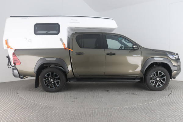 Toyota Hilux CAMPER OPBOUW *NIEUW* (€25.000,- ex.BTW) / €30.250,- incl. BTW