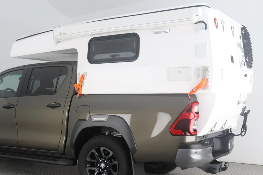 Toyota Hilux CAMPER OPBOUW *NIEUW* (€25.000,- ex.BTW) / €30.250,- incl. BTW