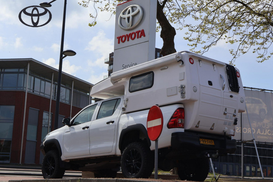 Toyota Hilux CAMPER OPBOUW *NIEUW* (€25.000,- ex.BTW) / €30.250,- incl. BTW
