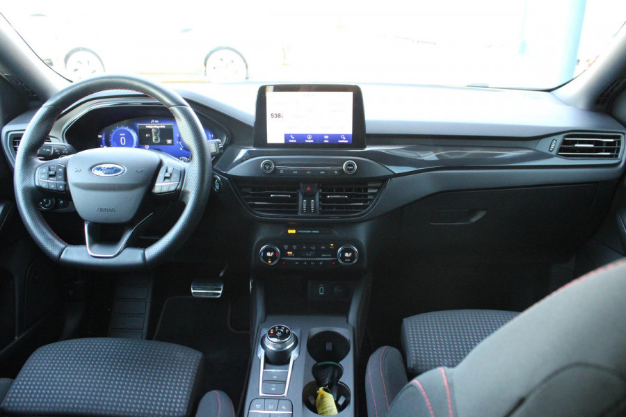 Ford Focus 1.5 EcoBoost ST Line X Business | Full LED | Trekhaak | Winterpack | Cruise Control | Climate Control | Navigatie | B&O Audio |