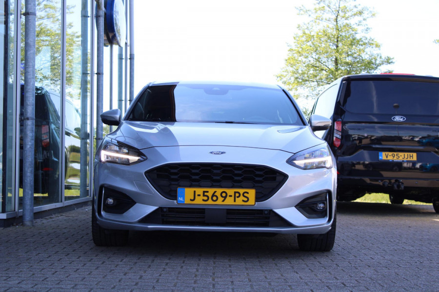 Ford Focus 1.5 EcoBoost ST Line X Business | Full LED | Trekhaak | Winterpack | Cruise Control | Climate Control | Navigatie | B&O Audio |