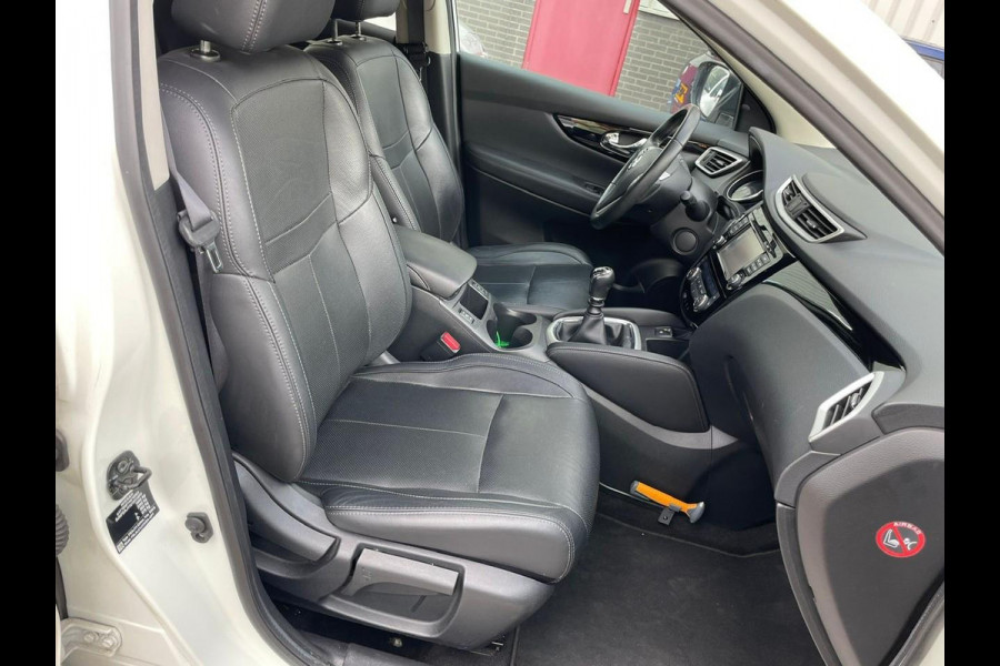Nissan QASHQAI 1.2 Tekna 17" , Leer, camera, trekhaak,