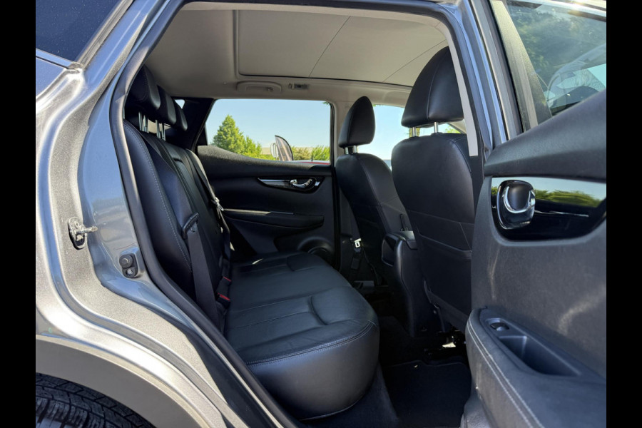 Nissan QASHQAI 1.2 Business Edition Panodak,Trekhaak,Navi,360 Camera,Stoelverwarming,Leder,116pk,Pdc V+A,Nieuwe Apk bij Aflevering