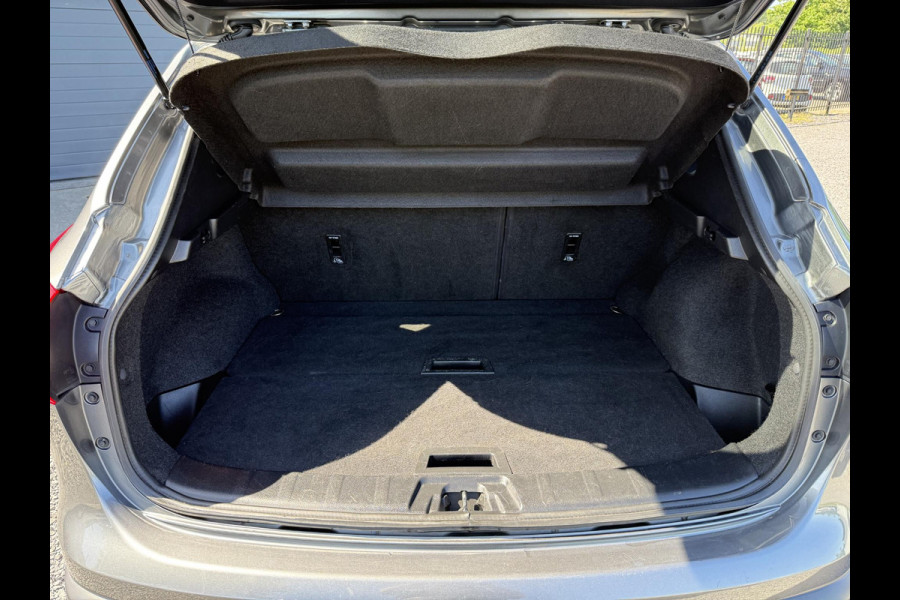 Nissan QASHQAI 1.2 Business Edition Panodak,Trekhaak,Navi,360 Camera,Stoelverwarming,Leder,116pk,Pdc V+A,Nieuwe Apk bij Aflevering