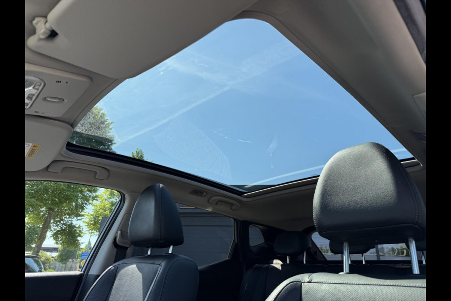 Nissan QASHQAI 1.2 Business Edition Panodak,Trekhaak,Navi,360 Camera,Stoelverwarming,Leder,116pk,Pdc V+A,Nieuwe Apk bij Aflevering