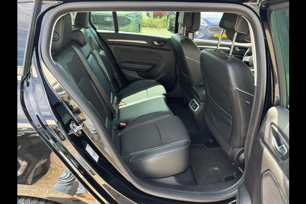 Renault MEGANE Estate 1.3 TCe Bose | Trekhaak | Half Leder | Navigatie