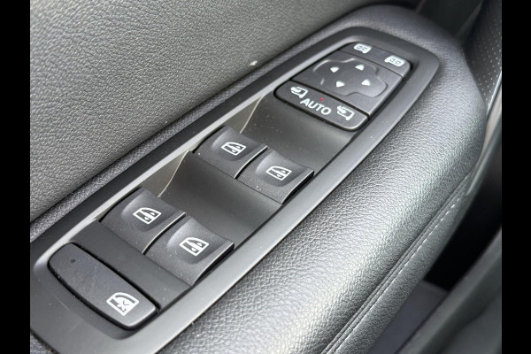 Renault MEGANE Estate 1.3 TCe Bose | Trekhaak | Half Leder | Navigatie