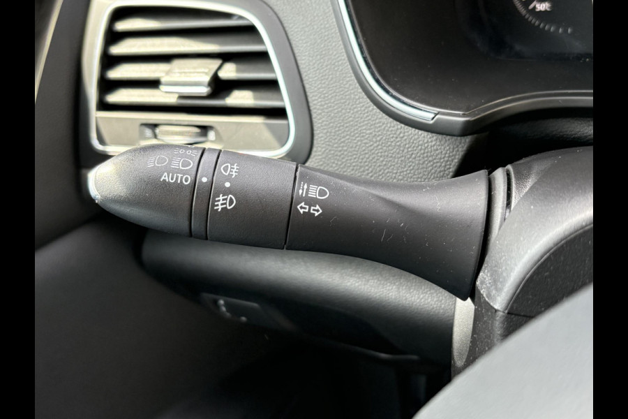 Renault MEGANE Estate 1.3 TCe Bose | Trekhaak | Half Leder | Navigatie