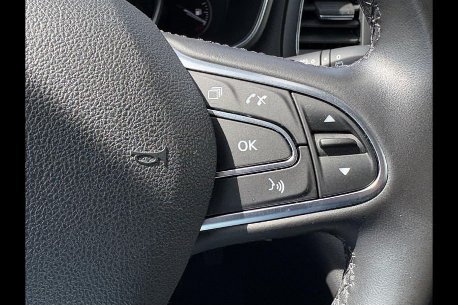 Renault MEGANE Estate 1.3 TCe Bose | Trekhaak | Half Leder | Navigatie