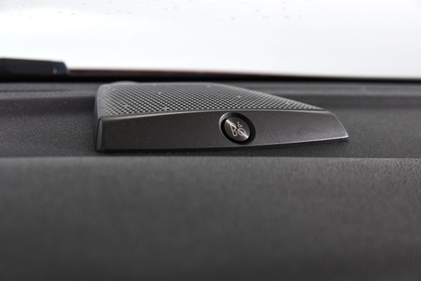 Ford Fiesta 1.0 EcoBoost 120 PK Hybrid Titanium X ( Org. NL) | Bang & Olufsen | Winter Pack | Adapt. Cruise | PDC | Camera | NAV + App. Connect | LED | ECC | DAB | LM 16" |