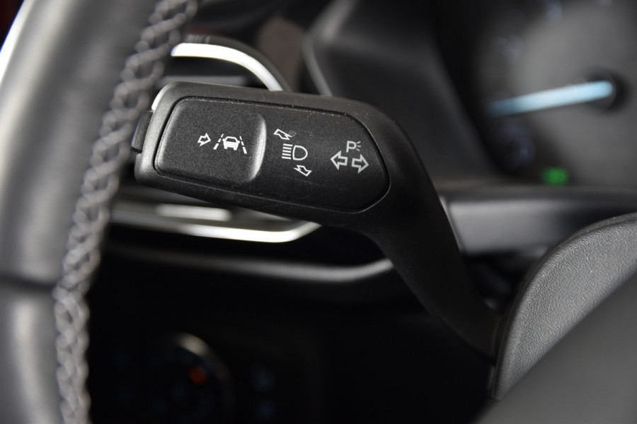 Ford Fiesta 1.0 EcoBoost 120 PK Hybrid Titanium X ( Org. NL) | Bang & Olufsen | Winter Pack | Adapt. Cruise | PDC | Camera | NAV + App. Connect | LED | ECC | DAB | LM 16" |