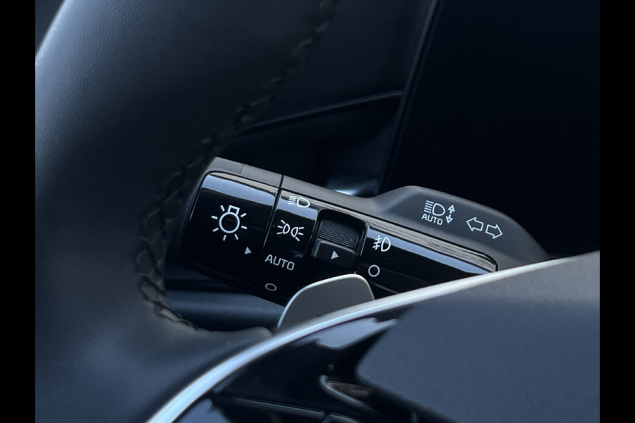 Kia Niro 1.6 GDi Hybrid ExecutiveLine CarPlay | Leder | ACC | LED | Keyless | Camera | 18 inch