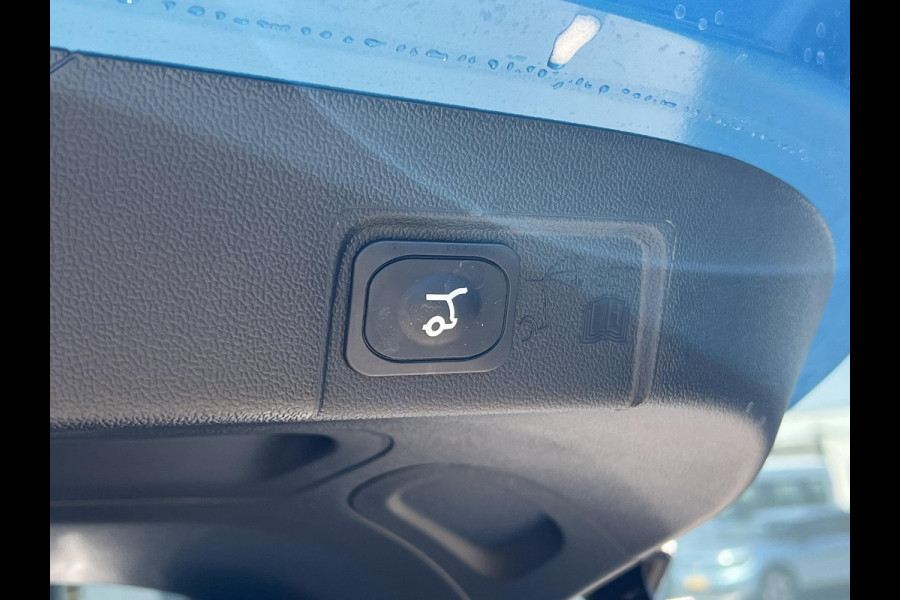 Ford Puma 1.0 EcoBoost Hybrid ST-Line X 125pk | Winter Pack | Driver Assistance Pack | Panoramadak