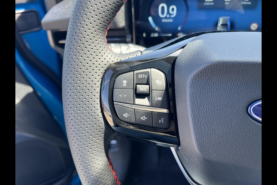 Ford Puma 1.0 EcoBoost Hybrid ST-Line X 125pk | Winter Pack | Driver Assistance Pack | Panoramadak