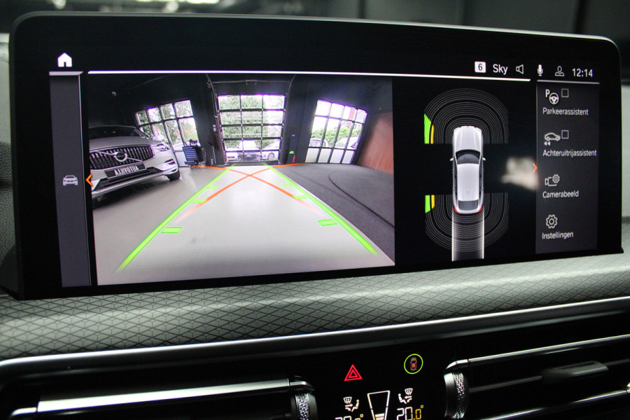 BMW X4 xDrive20i M-Sport HUD Leer Navi Camera ACC Laserlight Elektr. Achterklep Elektr. trekhaak Climate (3-zone) PDC LM velgen Fabrieksgarantie!