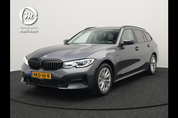 BMW 3 Serie Touring 330e Sportline Plug In Hybrid PHEV | Trekhaak af Fabriek | Adaptive Cruise Control | 360 Camera |Head Up | Sportstoelen Verwarmd | Carplay | Keyless | Virtual | BLIS | Navi Full Map |
