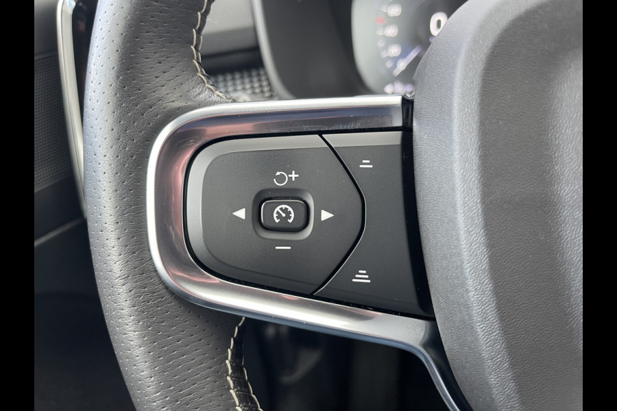 Volvo XC40 2.0 B4 R-Design | Trekhaak | CarPay | Camera | Keyless | LED | 18 inch