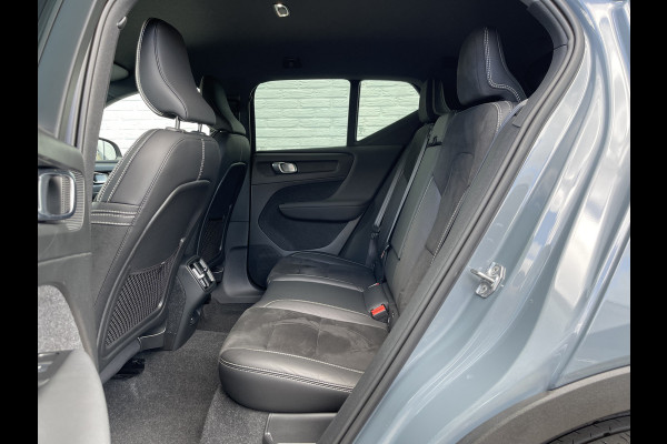 Volvo XC40 2.0 B4 R-Design | Trekhaak | CarPay | Camera | Keyless | LED | 18 inch