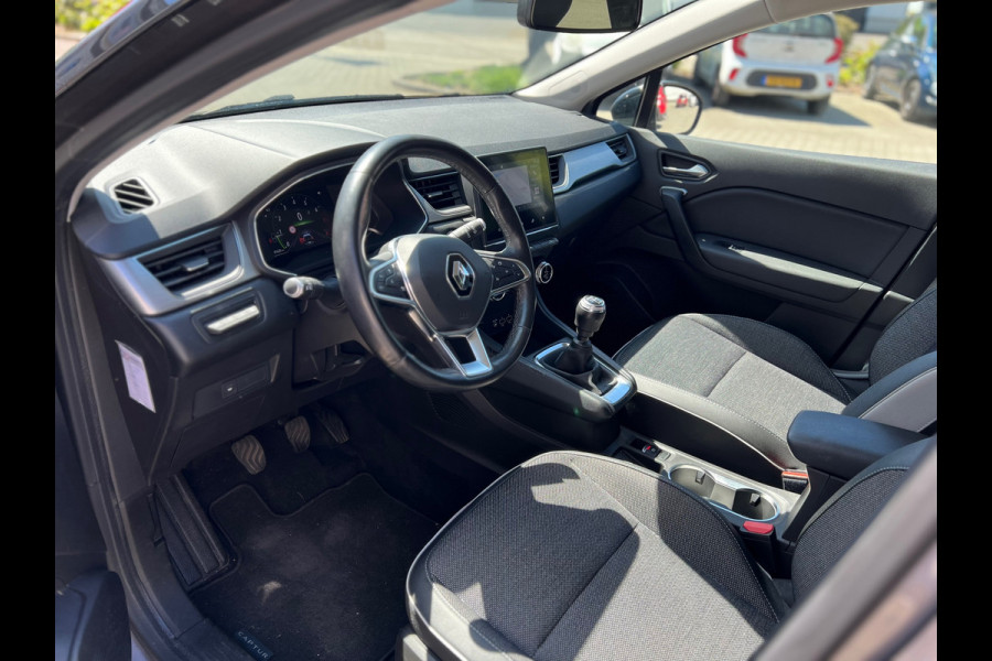 Renault Captur 1.3 TCe HYBRID 140 Intens NAV, 18",ECC, Trekahkk (BOVAG/RIJKLAARPRIJS)