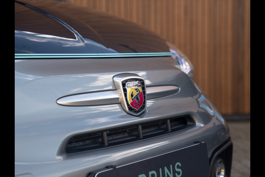 Abarth 695 C Rivale | Akrapovic | CarPlay | Handbak
