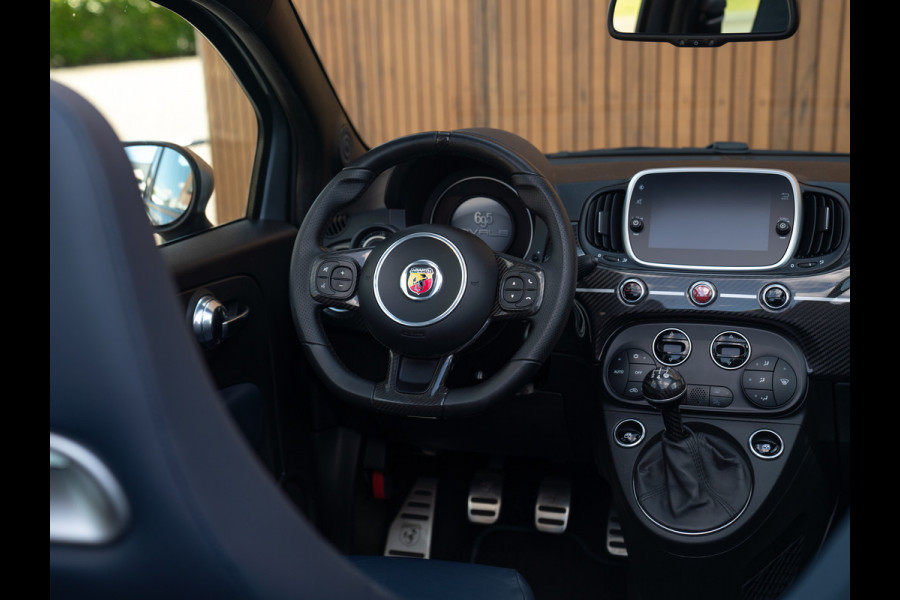 Abarth 695 C Rivale | Akrapovic | CarPlay | Handbak