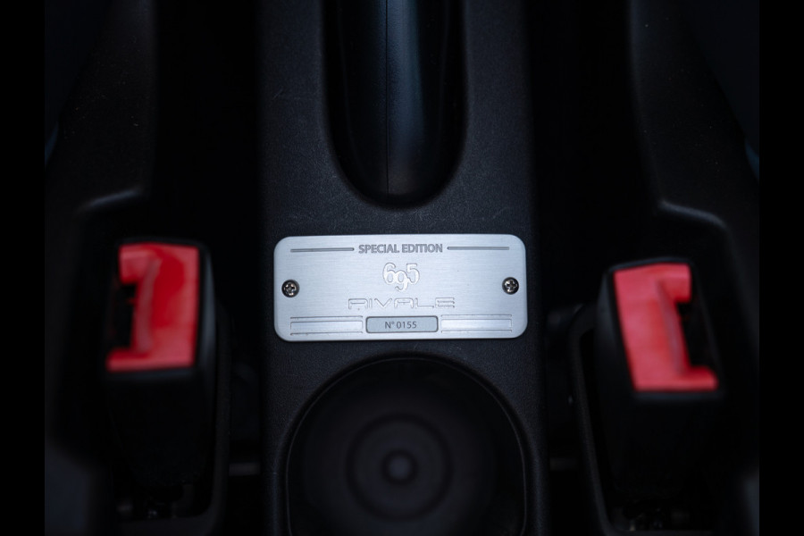 Abarth 695 C Rivale | Akrapovic | CarPlay | Handbak