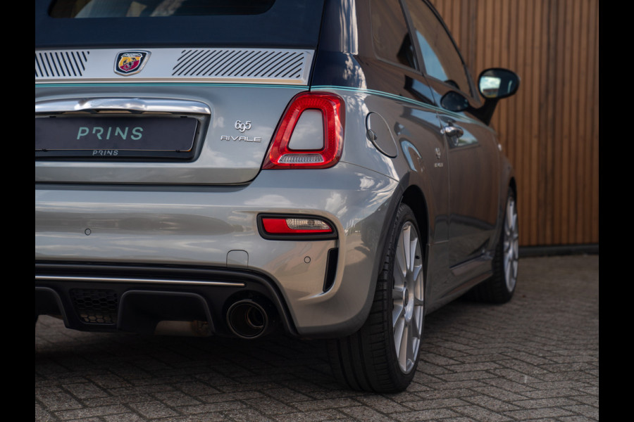Abarth 695 C Rivale | Akrapovic | CarPlay | Handbak