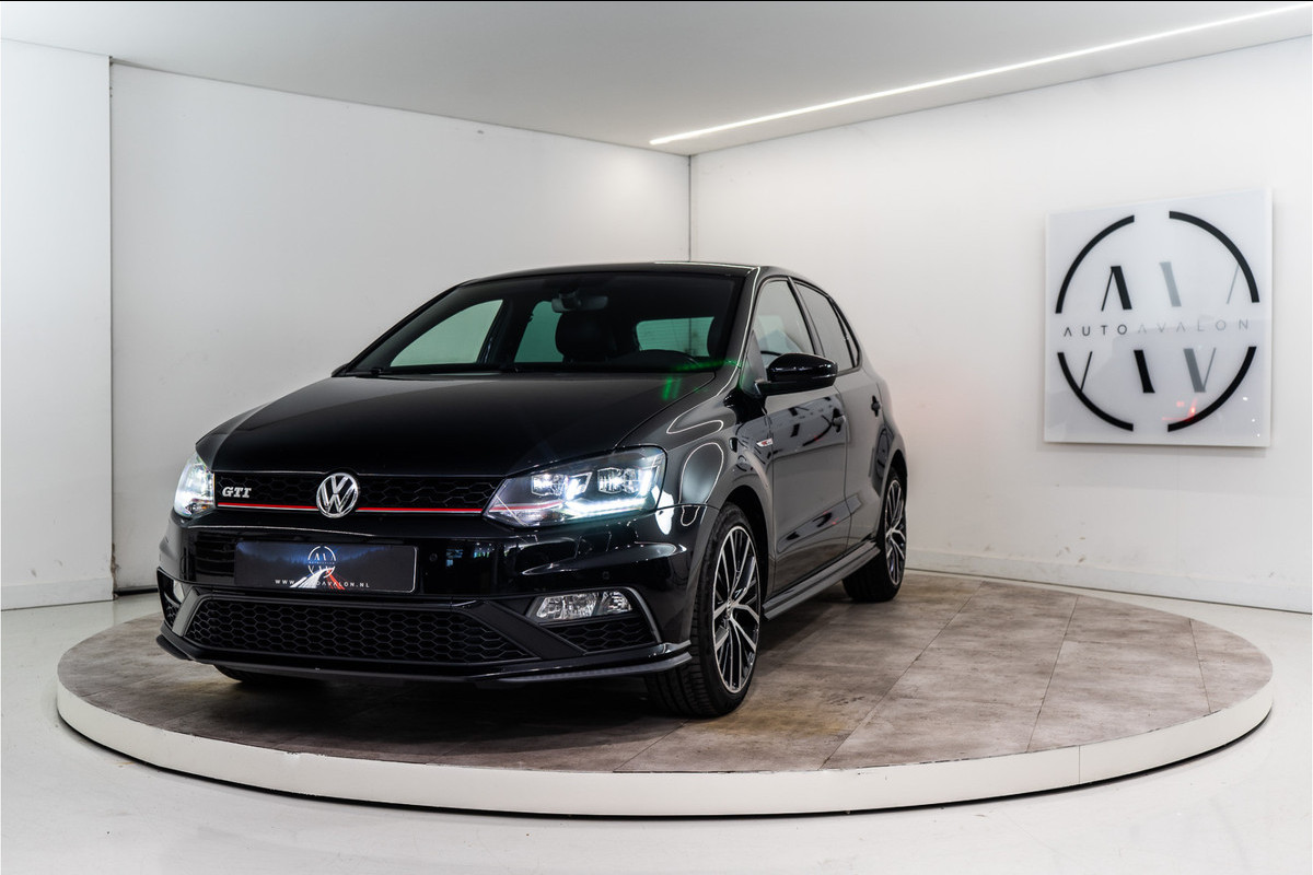 Volkswagen Polo 1.8 TSI GTI 192PK | Pano | Navi | Stoelverw. | LED | Carplay | Garantie Volkswagen Polo 1.8 TSI GTI 192PK | Pano | Navi | Stoelverw. | LED | Carplay | Garantie
