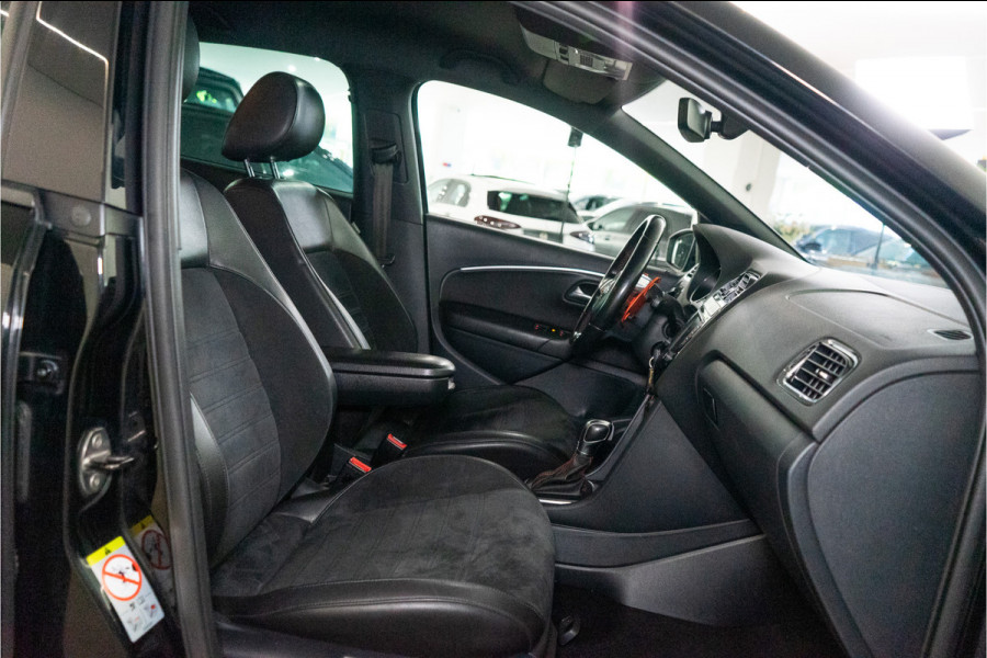 Volkswagen Polo 1.8 TSI GTI 192PK | Pano | Navi | Stoelverw. | LED | Carplay | Garantie