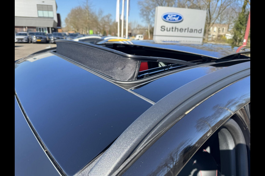 Ford Kuga 2.5 PHEV ST-Line X | SCI | Panoramadak | Technology Pack | Wegklapbare trekhaak | 19 inch lichtmetalen velgen | Magnetic | 2.100 kg trekgewicht | Prijs incl. 4.000 EU Ford voordeel