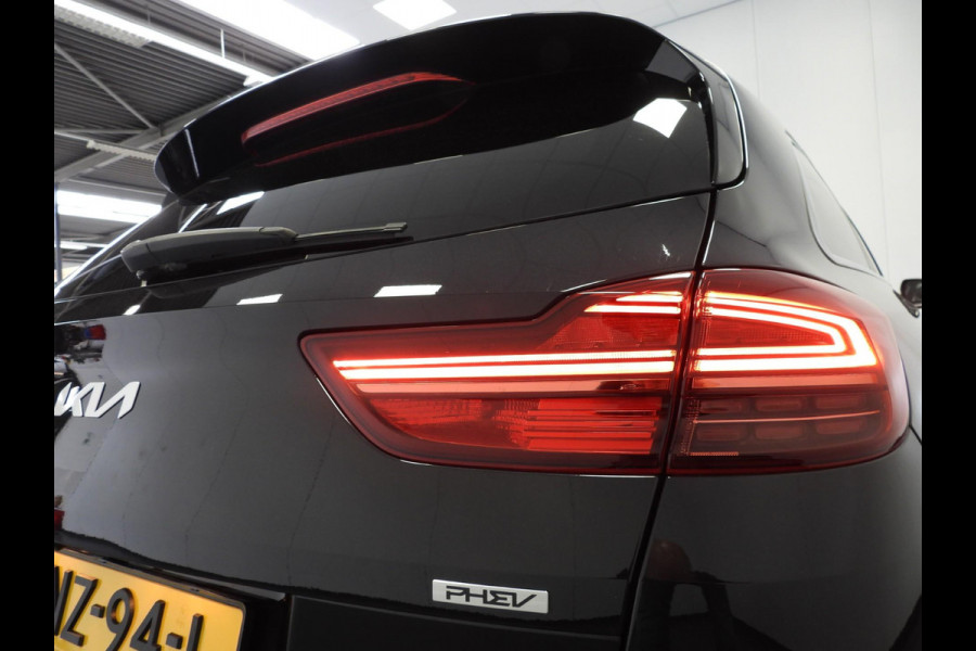 Kia Ceed Sportswagon 1.6 GDI PHEV Plug-In ExecutiveLine LEER/SCHUIFDAK/LED/17"LMV!