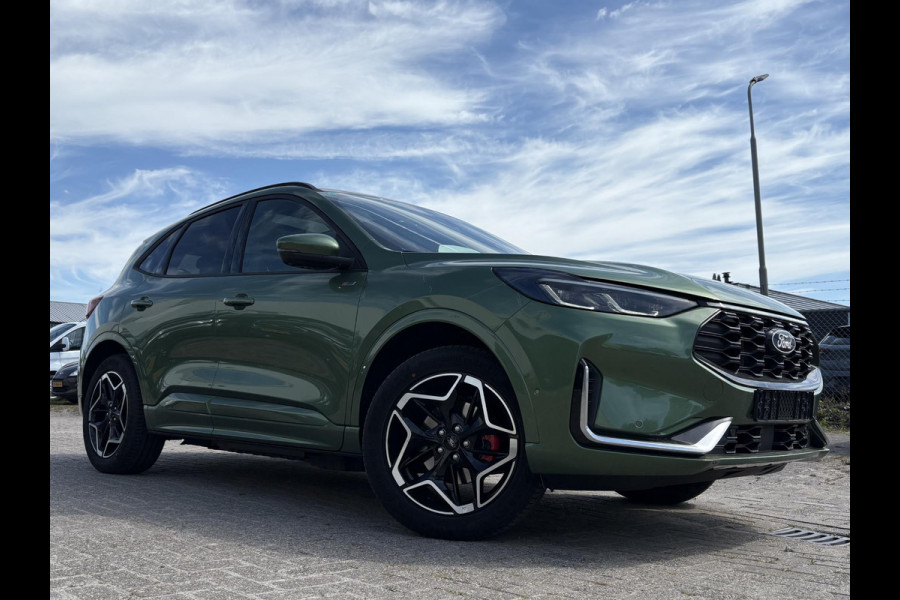 Ford Kuga 2.5 PHEV ST-Line X | Panoramadak + Technology Pack + Winter Pack + Wegklapbare trekhaak + 19 inch lichtmetalen velgen + Reservewiel | Burnsting green | 2.100 kg trekgewicht | Prijs incl. 4.000 EU Ford voordeel