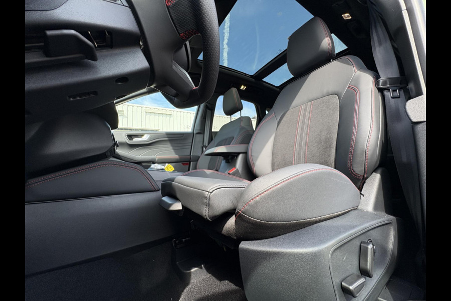 Ford Kuga 2.5 PHEV ST-Line X | Panoramadak + Technology Pack + Winter Pack + Wegklapbare trekhaak + 19 inch lichtmetalen velgen + Reservewiel | Burnsting green | 2.100 kg trekgewicht | Prijs incl. 4.000 EU Ford voordeel