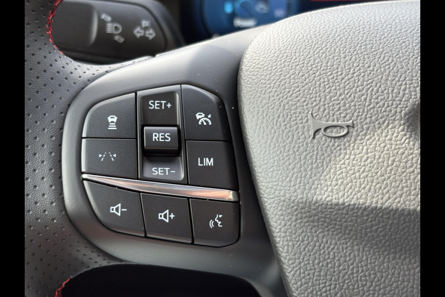 Ford Kuga 2.5 PHEV ST-Line X | Panoramadak + Technology Pack + Winter Pack + Wegklapbare trekhaak + 19 inch lichtmetalen velgen + Reservewiel | Burnsting green | 2.100 kg trekgewicht | Prijs incl. 4.000 EU Ford voordeel