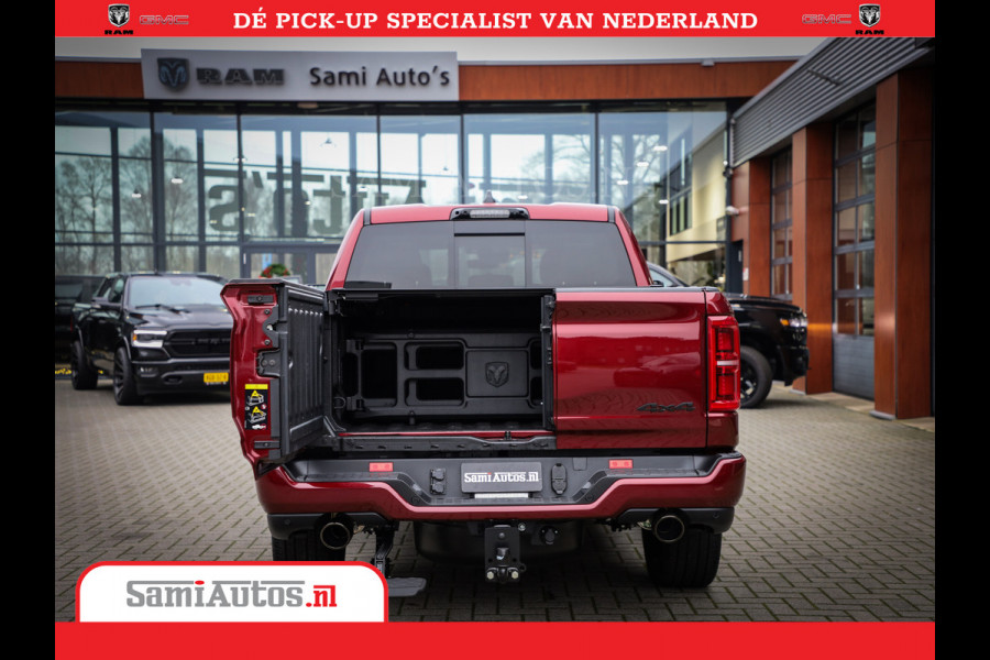 Dodge Ram 1500 Limited Night High Output 540HP 706Nm | Massage + Full Option | De Meest Luxe en Volle Pick-Up in zijn Klasse | Comfortabele Dubbele Cabine met Royale 5 Zitplaatsen | BPM vrij | Nu Leverbaar uit Voorraad | Voorraad Nr 2302 - 7425
