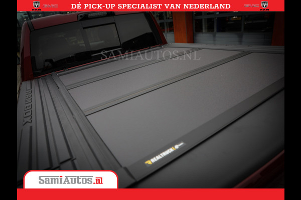 Dodge Ram 1500 Limited Night High Output 540HP 706Nm | Massage + Full Option | De Meest Luxe en Volle Pick-Up in zijn Klasse | Comfortabele Dubbele Cabine met Royale 5 Zitplaatsen | BPM vrij | Nu Leverbaar uit Voorraad | Voorraad Nr 2302 - 7425