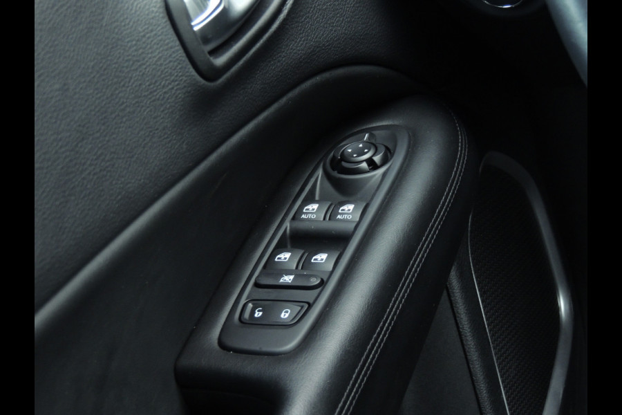 Jeep Compass 1.4 140 MultiAir Night Eagle | Apple CarPlay/Android Auto | Navi | Clima | Licht+regen sensor | Camera