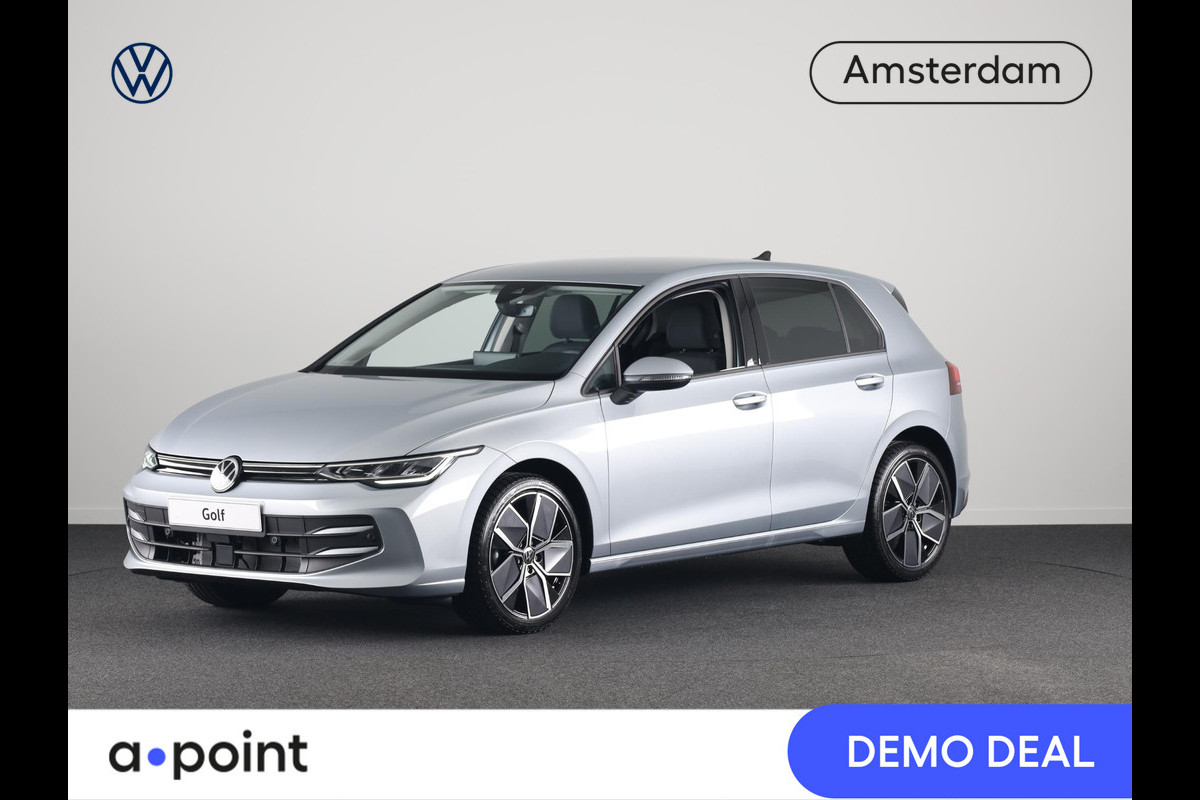 Volkswagen Golf Oranje Edition 1.5 TSI 85 kW / 116 pk Hatchback 6 versn. Hand | Apple Carplay & Android Auto| Camera | Stoel & Stuurverwarming | Led | Volkswagen Golf Oranje Edition 1.5 TSI 85 kW / 116 pk Hatchback 6 versn. Hand | Apple Carplay & Android Auto| Camera | Stoel & Stuurverwarming | Led |
