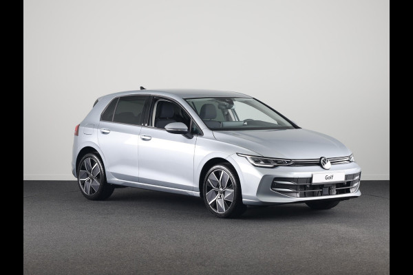 Volkswagen Golf Oranje Edition 1.5 TSI 85 kW / 116 pk Hatchback 6 versn. Hand | Apple Carplay & Android Auto| Camera | Stoel & Stuurverwarming | Led |