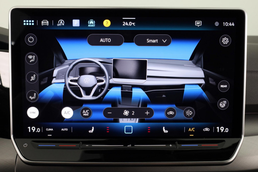 Volkswagen Golf Oranje Edition 1.5 TSI 85 kW / 116 pk Hatchback 6 versn. Hand | Apple Carplay & Android Auto| Camera | Stoel & Stuurverwarming | Led |