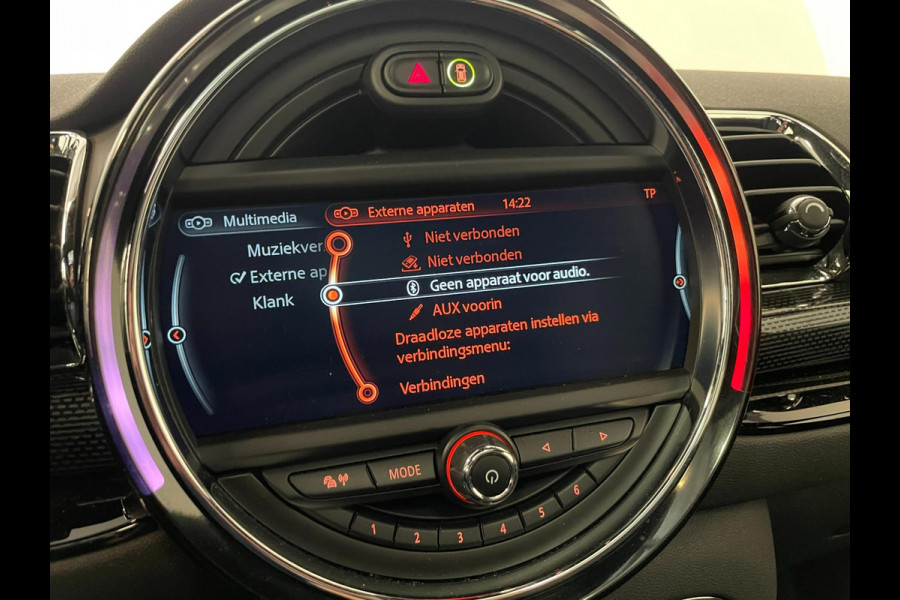 MINI Clubman 1.5 One Pepper / Pano / NL-auto / Navi / Keyless