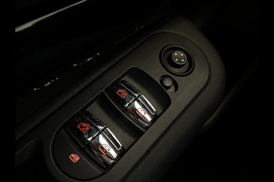 MINI Clubman 1.5 One Pepper / Pano / NL-auto / Navi / Keyless