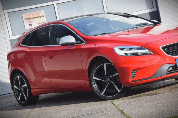 Volvo V40 2.0 D3 R Design Business Sport / Panoramadak / Leer / Led koplampen / Stoelverwarming / Camera /